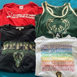 Lot of 4 - XL Wisconsin Sports Tees